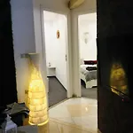 아파트 Baky House