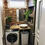 Baky House 발라톤엘