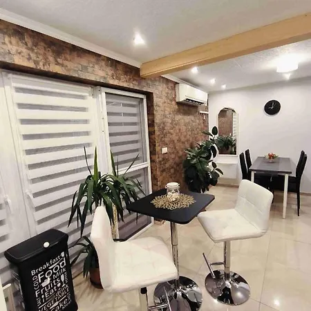 Baky House Apartment *