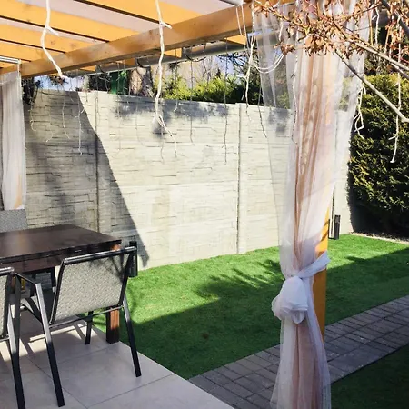 Baky House דירה *