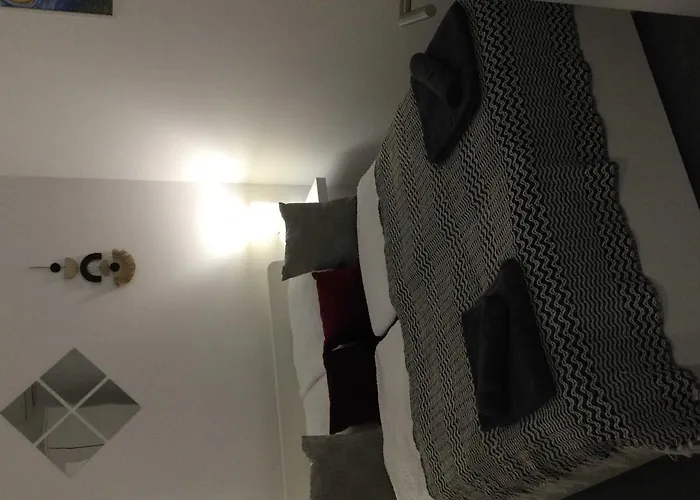 Baky House דירה בלטונללה