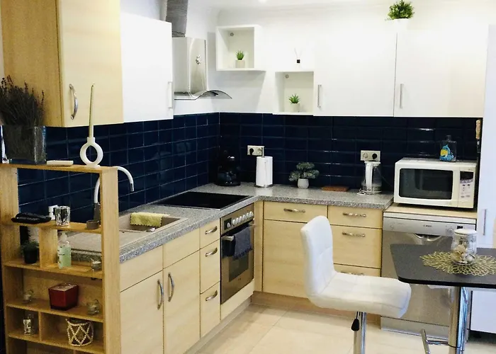 Baky House דירה בלטונללה