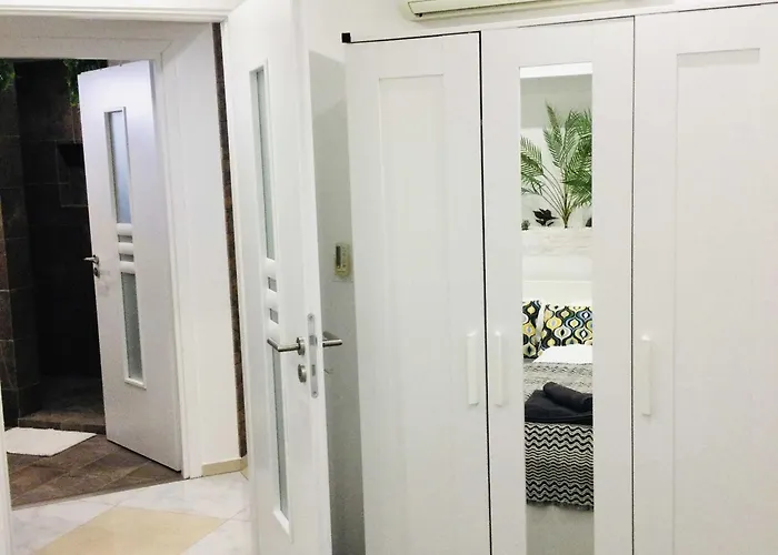 Baky House דירה בלטונללה